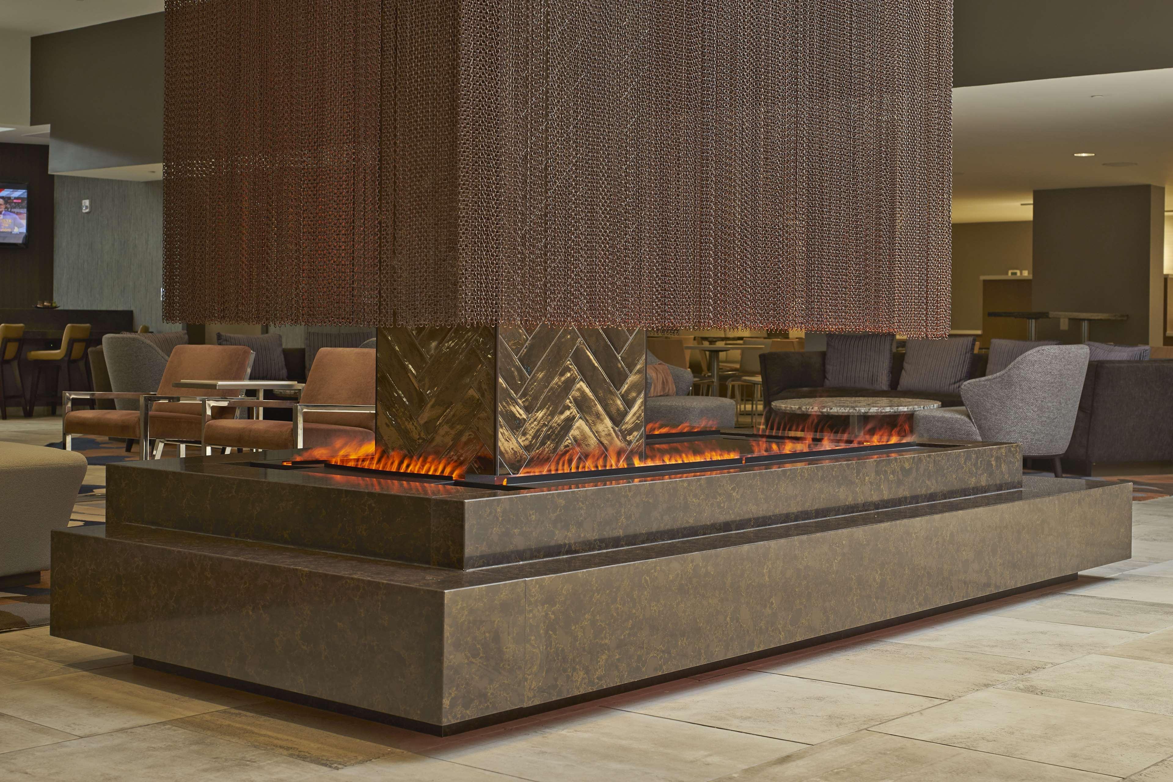 Hotel Hilton Raleigh North Hills Interior foto