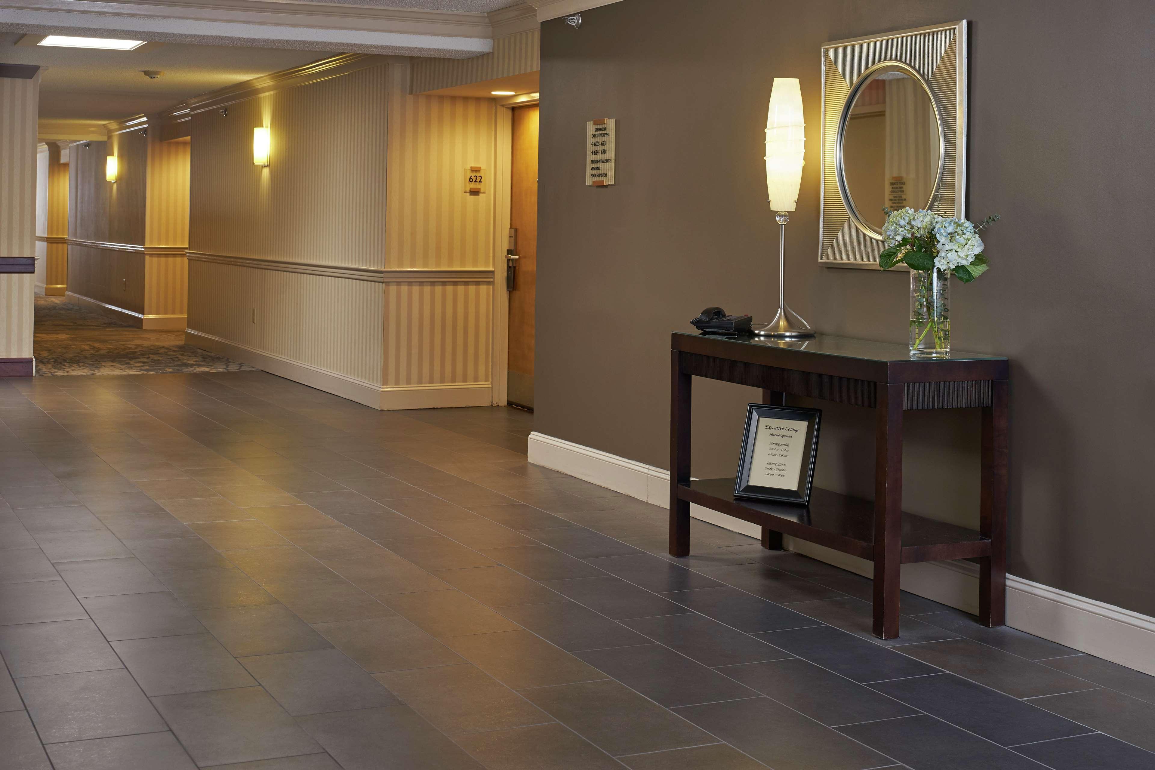 Hotel Hilton Raleigh North Hills Interior foto
