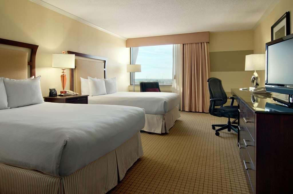 Hotel Hilton Raleigh North Hills Habitación foto